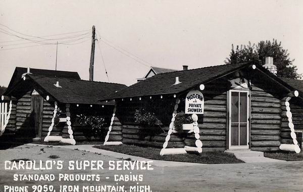 Iron Mountain Carollos Super Service (newer photo)